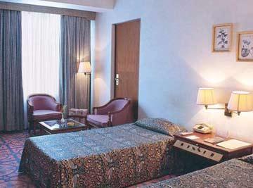 Searock Hotel Mumbai Exterior photo